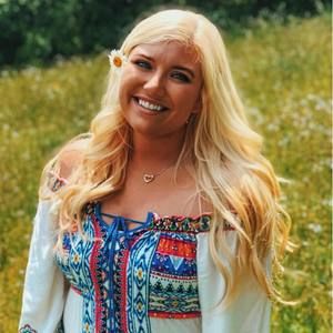 Meet your Posher, Lindsey